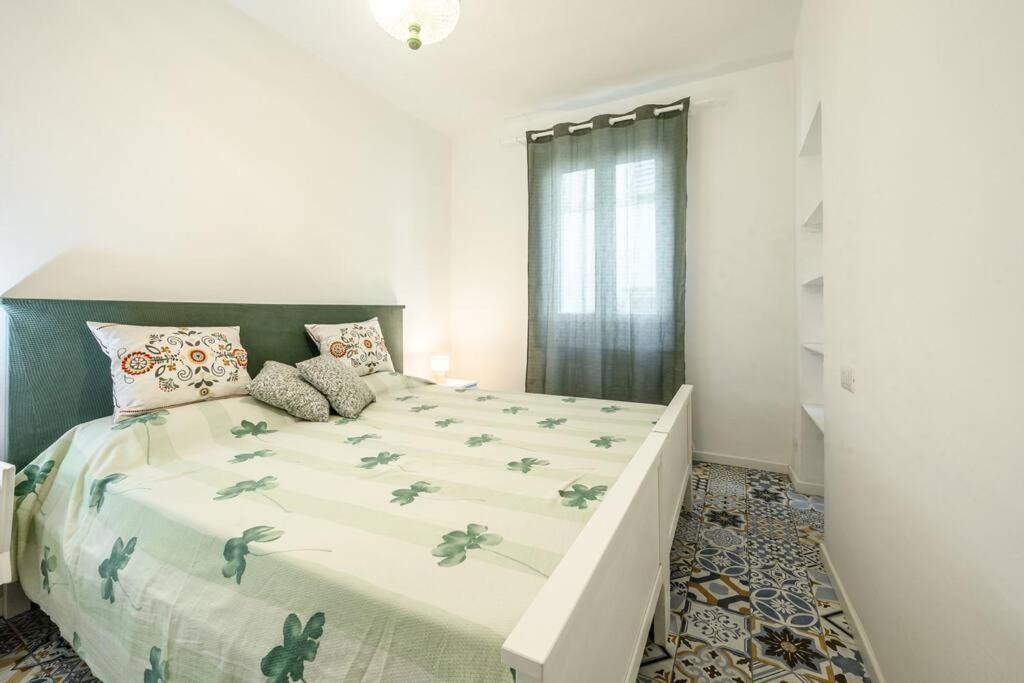Ferienwohnung Le Finestre Sul Borgo 2 Parma Exterior foto